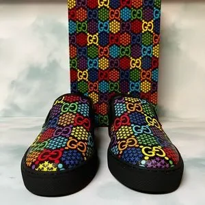 Gucci GG Supreme Psychedelic slip-on sneakers in black and multicolor Gucci GG Supreme Slip-On  main image 3